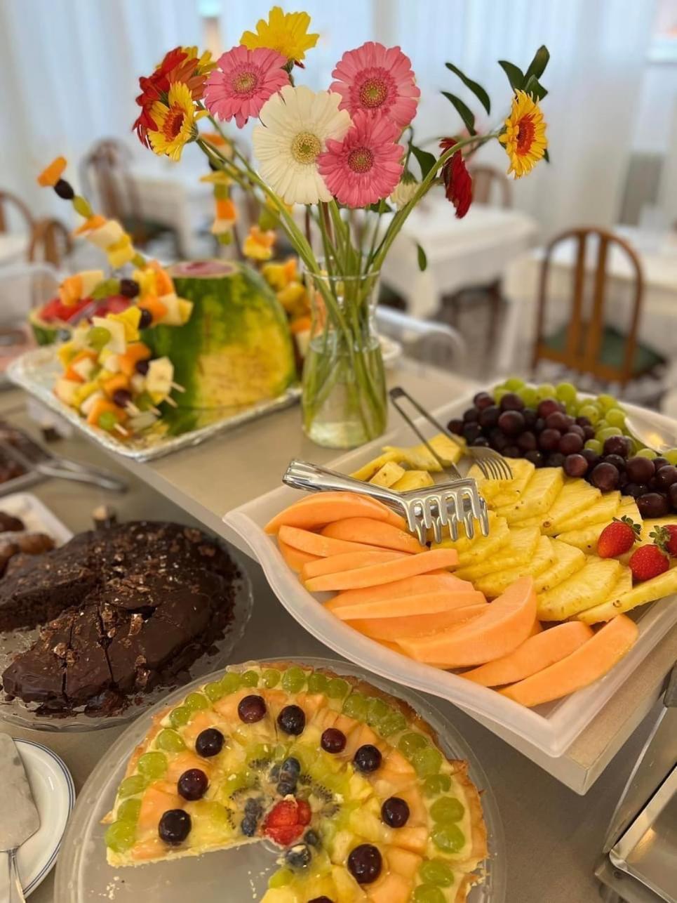 Hotel Fiorenza & Banksia Meuble 알라시오 외부 사진